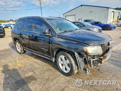 Czwarte zdjęcie samochodu z boku: 2014 JEEP COMPASS SPORT VIN:1C4NJDBB7ED500519 - miniatura