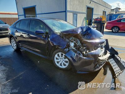 Czwarte zdjęcie samochodu z boku: 2023 TOYOTA COROLLA HYBRID LE VIN:JTDBDMHE7PJ000232 - miniatura