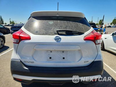 Zdjęcie 6 z 14 samochodu: 2019 NISSAN KICKS SR VIN:3N1CP5CU6KL517901 - miniatura