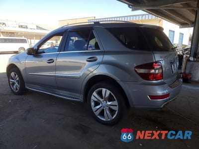 Drugie zdjęcie samochodu z przodu: 2010 MERCEDES-BENZ ML 350 VIN:4JGBB5GB0AA602623 - miniatura
