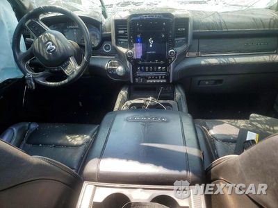 Zdjęcie 8 z 12 samochodu: 2020 RAM 1500 LIMITED VIN:1C6SRFHM5LN269859 - miniatura