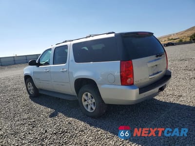 Drugie zdjęcie samochodu z przodu: 2013 GMC YUKON XL K1500 SLT VIN:1GKS2KE7XDR305385 - miniatura