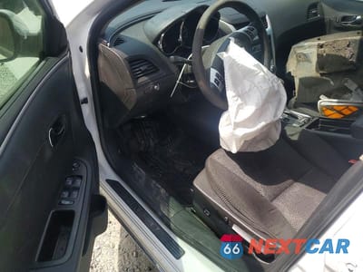 Zdjęcie 8 z 12 samochodu: 2011 CHEVROLET MALIBU 1LT VIN:1G1ZC5EU3BF367118 - miniatura