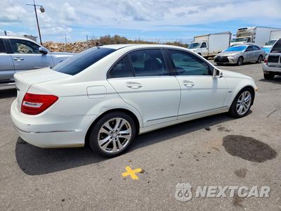 Trzecie zdjęcie samochodu z tyłu: 2012 MERCEDES-BENZ C 250 VIN:WDDGF4HB2CR240201 - miniatura
