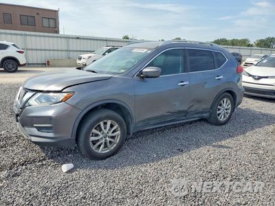 2017 NISSAN ROGUE SV 5N1AT2MV6HC878051 - główne zdjęcie licytacji z USA - miniatura
