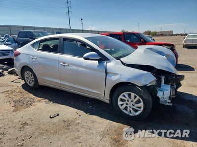Czwarte zdjęcie samochodu z boku: 2019 HYUNDAI ELANTRA SE VIN:5NPD74LF5KH486735 - miniatura