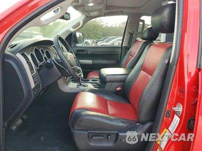 Zdjęcie 7 z 12 samochodu: 2012 TOYOTA TUNDRA CREWMAX SR5 VIN:5TFDW5F10CX251996 - miniatura