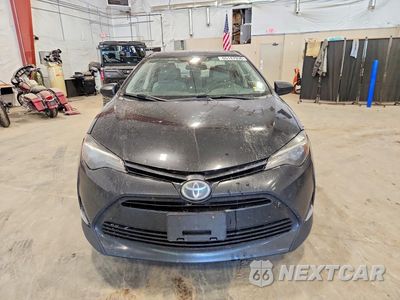 Piąte zdjęcie samochodu w środku: 2018 TOYOTA COROLLA LE VIN:2T1BURHE4JC097485 - miniatura