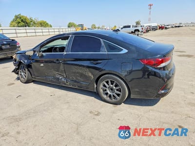Drugie zdjęcie samochodu z przodu: 2019 HYUNDAI SONATA SE VIN:5NPE24AF4KH776387 - miniatura
