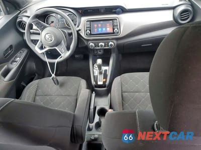 Zdjęcie 8 z 13 samochodu: 2020 NISSAN KICKS S VIN:3N1CP5BV1LL477190 - miniatura