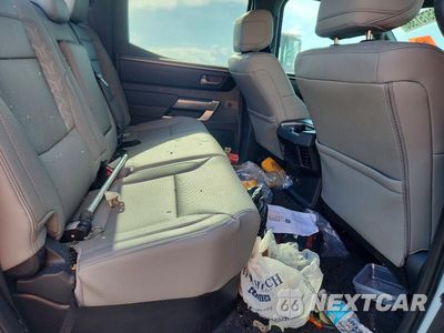 Zdjęcie 10 z 12 samochodu: 2025 TOYOTA TUNDRA SR5 VIN:5TFLA5DBXSX279079 - miniatura