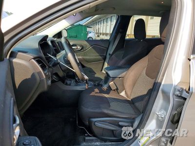 Zdjęcie 7 z 13 samochodu: 2019 JEEP CHEROKEE LATITUDE VIN:1C4PJMCB4KD256816 - miniatura