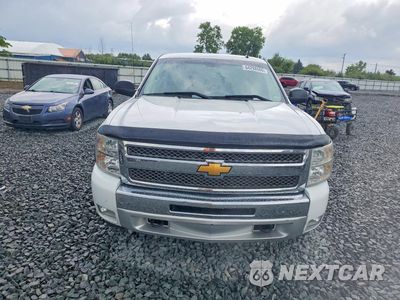 Piąte zdjęcie samochodu w środku: 2013 CHEVROLET SILVERADO K1500 LT VIN:1GCRKSE77DZ292346 - miniatura