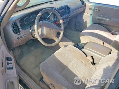 Zdjęcie 8 z 12 samochodu: 2000 TOYOTA TUNDRA SR5 VIN:5TBBT441XYS109996 - miniatura