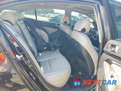 Zdjęcie 10 z 12 samochodu: 2014 KIA CADENZA LIMITED VIN:KNALN4D79E5149656 - miniatura