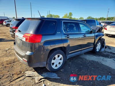 Trzecie zdjęcie samochodu z tyłu: 2014 GMC TERRAIN SLE VIN:2GKFLVEK8E6367014 - miniatura