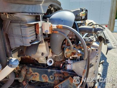 Zdjęcie 10 z 12 samochodu: 2018 FREIGHTLINER CASCADIA 1 - SEMI TRUCK VIN:1FUBGADV4JLJK8170 - miniatura