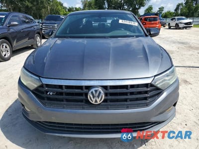 Piąte zdjęcie samochodu w środku: 2020 VOLKSWAGEN JETTA S VIN:3VWCB7BU1LM017033 - miniatura