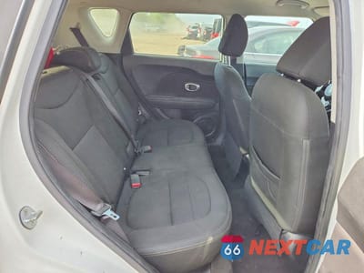Zdjęcie 10 z 12 samochodu: 2015 KIA SOUL + VIN:KNDJP3A52F7788324 - miniatura