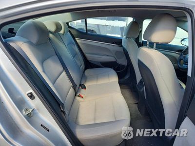 Zdjęcie 10 z 12 samochodu: 2017 HYUNDAI ELANTRA SE VIN:5NPD74LF5HH172026 - miniatura
