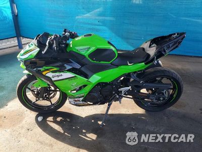 Trzecie zdjęcie samochodu z tyłu: 2024 KAWASAKI EX500 A VIN:ML5EXGJ12RDA25504 - miniatura