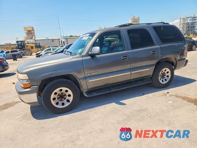 2001 CHEVROLET TAHOE C1500 1GNEC13T61R177908 - główne zdjęcie licytacji z USA - miniatura