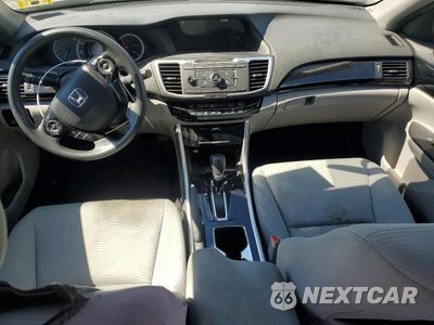 Zdjęcie 8 z 13 samochodu: 2017 HONDA ACCORD LX VIN:1HGCR2F30HA143554 - miniatura