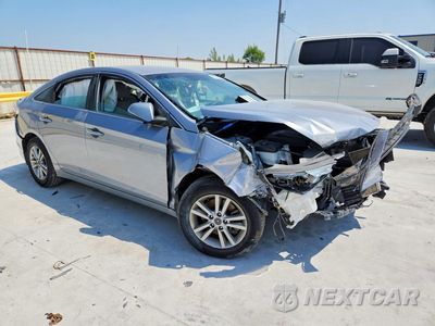 Czwarte zdjęcie samochodu z boku: 2015 HYUNDAI SONATA ECO VIN:5NPE24AA2FH164134 - miniatura