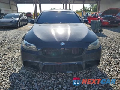 Piąte zdjęcie samochodu w środku: 2016 BMW 550 I VIN:WBAKN9C59GD962903 - miniatura