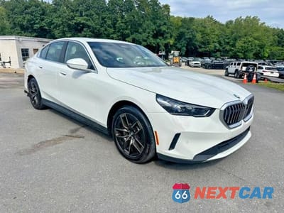 Czwarte zdjęcie samochodu z boku: 2027 BMW 530 XI VIN:WBA53FJ07VCY10095 - miniatura