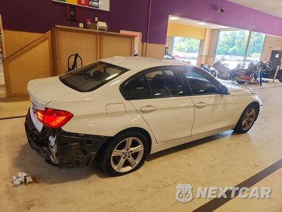 Trzecie zdjęcie samochodu z tyłu: 2015 BMW 328 I VIN:WBA3A5C55FF609408 - miniatura
