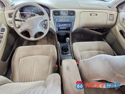 Zdjęcie 8 z 12 samochodu: 1998 HONDA ACCORD LX VIN:1HGCG5545WA057817 - miniatura