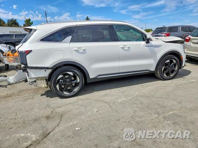 Trzecie zdjęcie samochodu z tyłu: 2025 KIA SORENTO EX VIN:KNDRJDJH4S5421435 - miniatura