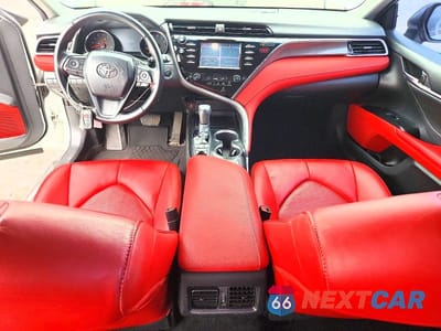 Zdjęcie 8 z 13 samochodu: 2018 TOYOTA CAMRY XSE VIN:4T1B61HK3JU132663 - miniatura