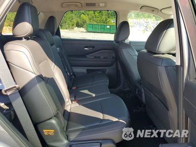 Zdjęcie 11 z 13 samochodu: 2025 NISSAN PATHFINDER SL VIN:5N1DR3CA7SC262740 - miniatura