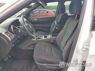 Zdjęcie 7 z 12 samochodu: 2018 JEEP GRAND CHEROKEE LAREDO VIN:1C4RJEAG5JC412458 - miniatura