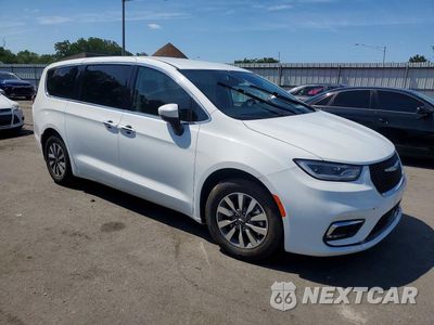 Czwarte zdjęcie samochodu z boku: 2023 CHRYSLER PACIFICA HYBRID TOURING L VIN:2C4RC1L75PR608996 - miniatura