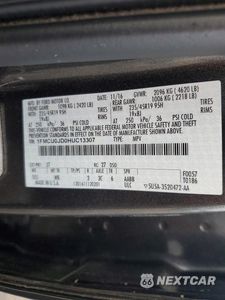 Zdjęcie 13 z 13 samochodu: 2017 FORD ESCAPE TITANIUM VIN:1FMCU0JD0HUC13307 - miniatura