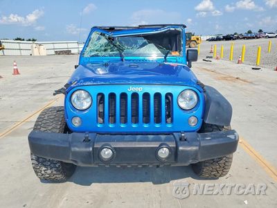 Piąte zdjęcie samochodu w środku: 2015 JEEP WRANGLER UNLIMITED SPORT VIN:1C4BJWDG5FL745740 - miniatura