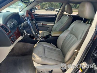 Zdjęcie 7 z 12 samochodu: 2005 CHRYSLER 300C VIN:2C3AA63H6FH657186 - miniatura