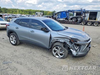 Czwarte zdjęcie samochodu z boku: 2024 CHEVROLET TRAX LS VIN:KL77LFE29RC068583 - miniatura