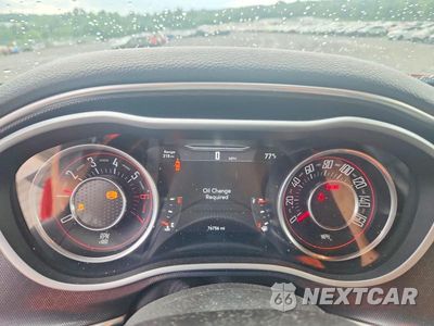 Zdjęcie 9 z 12 samochodu: 2015 DODGE CHALLENGER SXT PLUS VIN:2C3CDZBT5FH704684 - miniatura