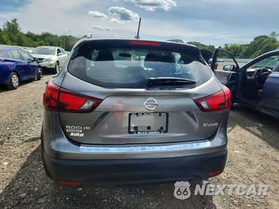 Zdjęcie 6 z 13 samochodu: 2017 NISSAN ROGUE SPORT SV VIN:JN1BJ1CR8HW106892 - miniatura