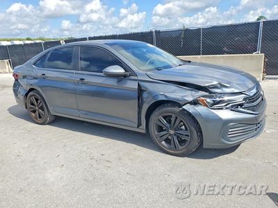Czwarte zdjęcie samochodu z boku: 2022 VOLKSWAGEN JETTA SE VIN:3VW7M7BU1NM032758 - miniatura