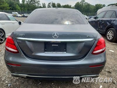 Zdjęcie 6 z 12 samochodu: 2017 MERCEDES-BENZ E 300 4MATIC VIN:WDDZF4KB6HA068956 - miniatura