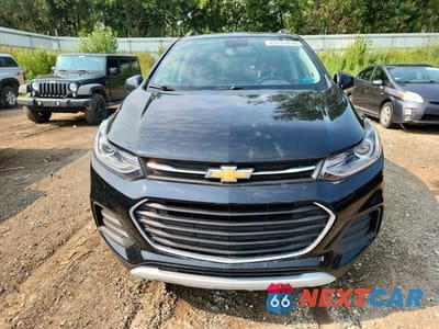 Piąte zdjęcie samochodu w środku: 2019 CHEVROLET TRAX 1LT VIN:3GNCJPSB4KL212155 - miniatura