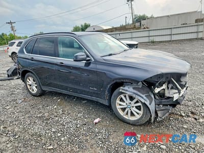Czwarte zdjęcie samochodu z boku: 2015 BMW X5 XDRIVE35I VIN:5UXKR0C55F0K61217 - miniatura