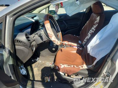Zdjęcie 7 z 12 samochodu: 2015 FORD FIESTA S VIN:3FADP4TJ3FM202688 - miniatura