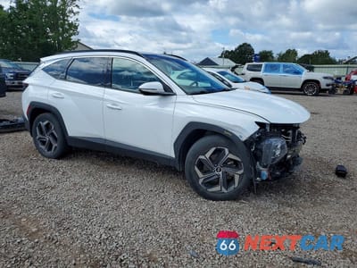 Czwarte zdjęcie samochodu z boku: 2022 HYUNDAI TUCSON LIMITED VIN:KM8JECA10NU029783 - miniatura