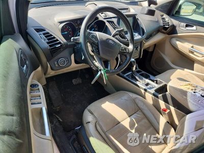 Zdjęcie 8 z 13 samochodu: 2017 FORD ESCAPE TITANIUM VIN:1FMCU0J95HUE15670 - miniatura